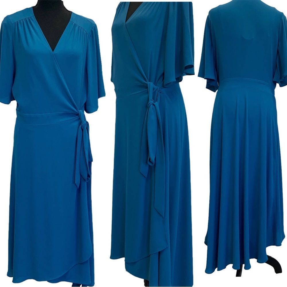 Whbm blue short sleeve wrap midi dress Sz L